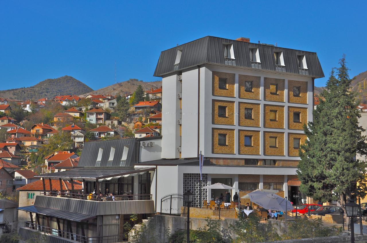 Hotel Kratis Kratovo Exterior photo