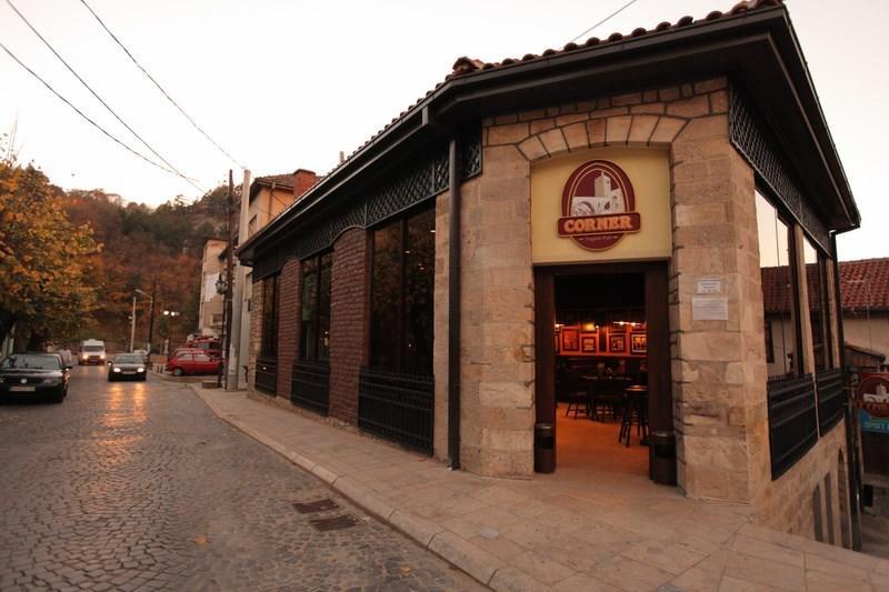 Hotel Kratis Kratovo Exterior photo