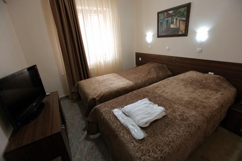 Hotel Kratis Kratovo Exterior photo